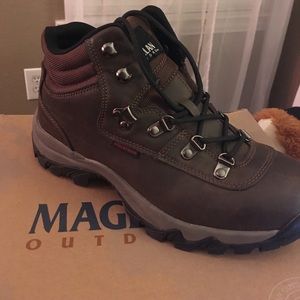 Outdoor Leather Hiking Boots